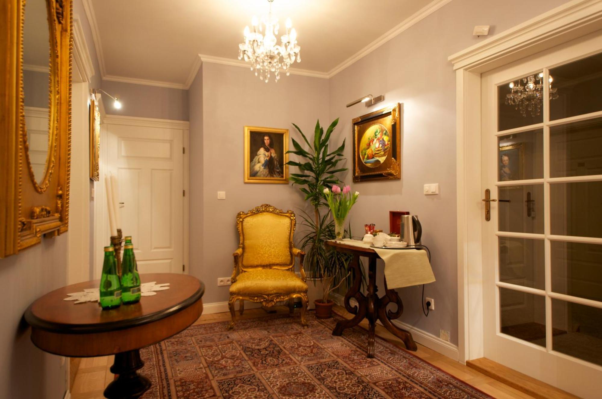 Wawabed Aparthotel Varsavia Esterno foto